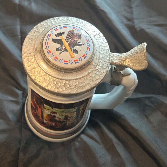 AVON Collectible Stoneware Beer Stein, "The Building of America" No. 61813 - Picture 10 of 11